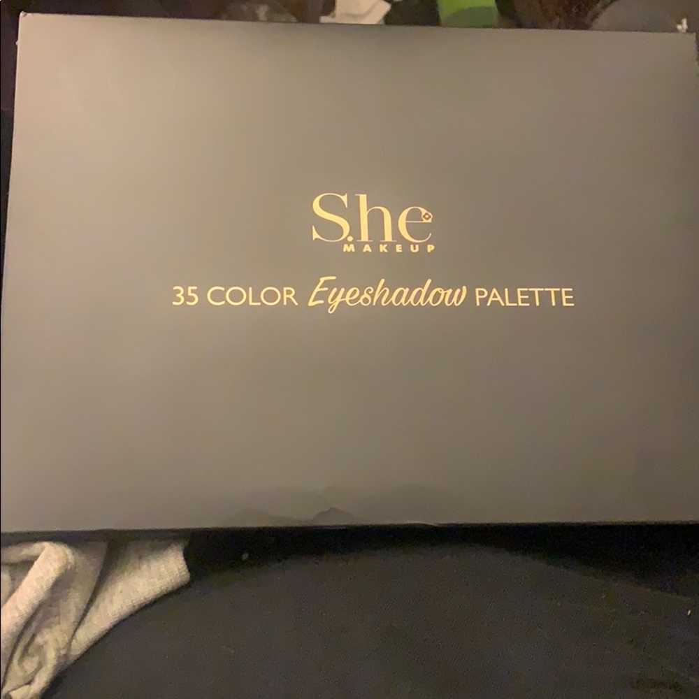 She makeup 35 colors eyeshadow pallete